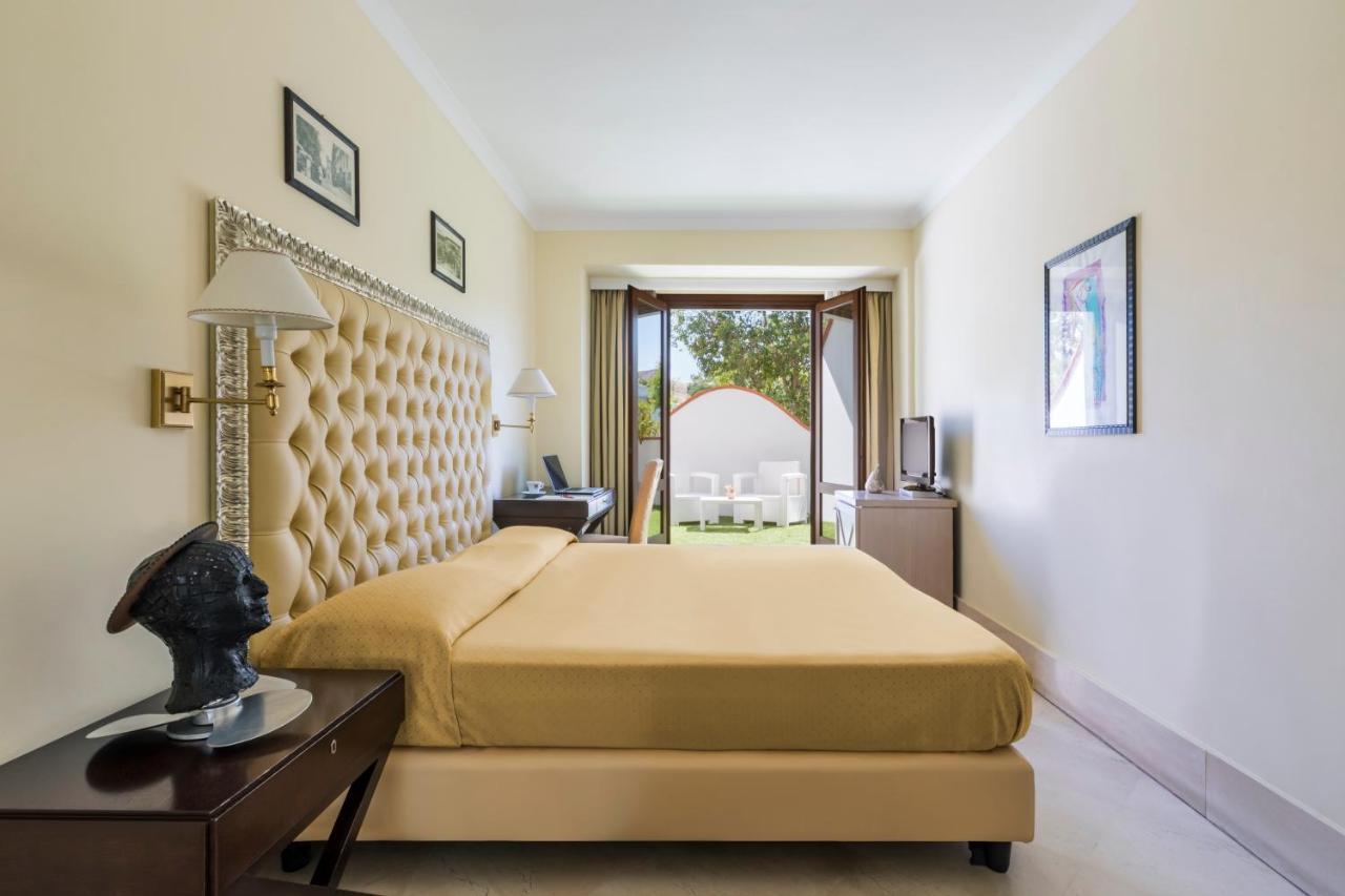 Hotel Lido degli Scogli Crotone Esterno foto