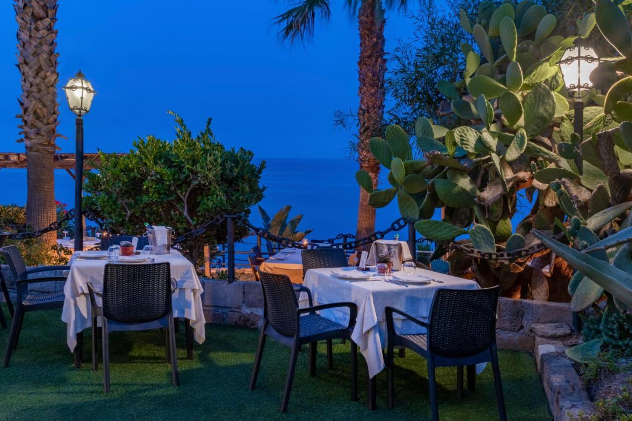 Hotel Lido degli Scogli Crotone Esterno foto