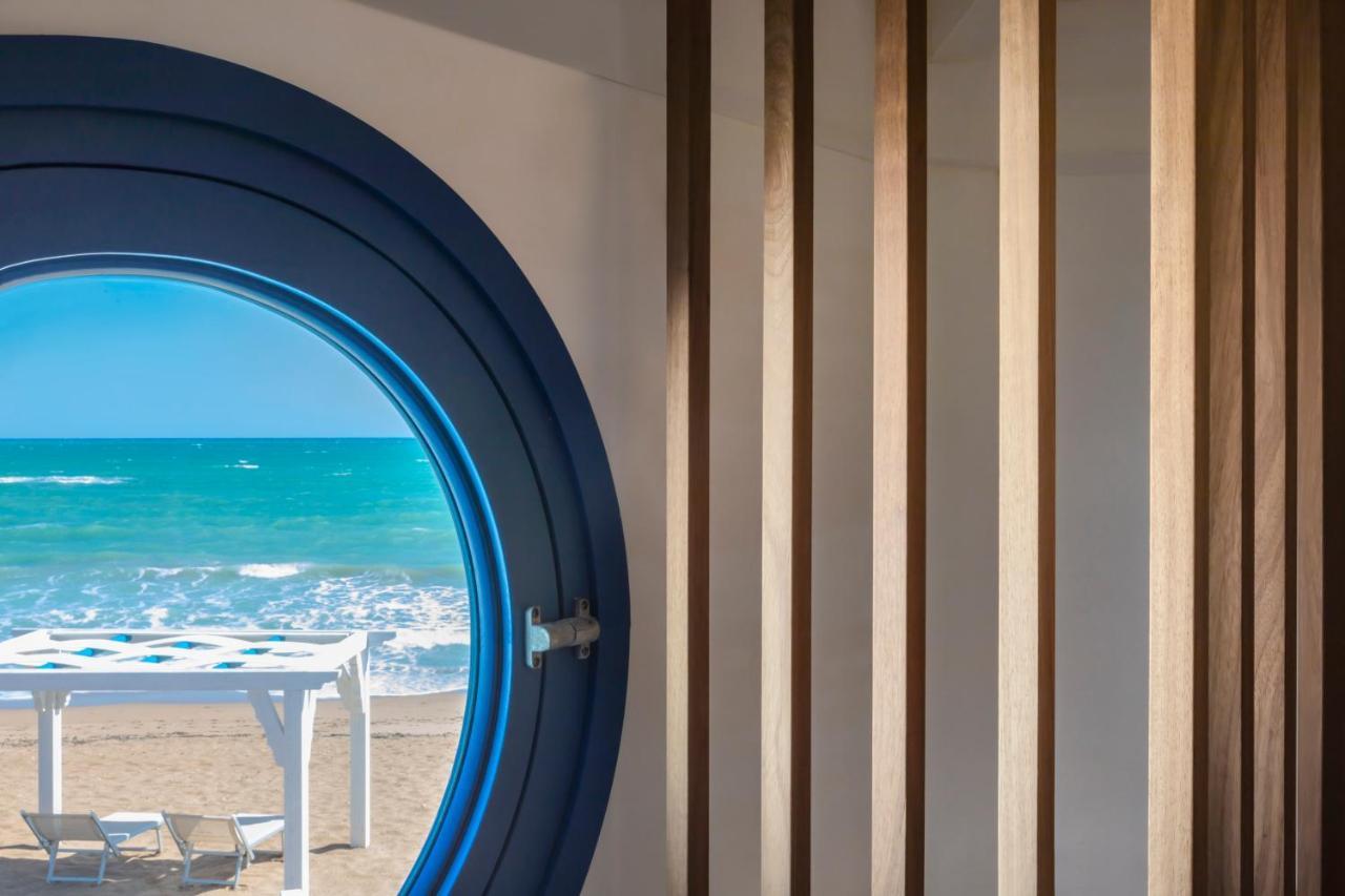 Hotel Lido degli Scogli Crotone Esterno foto