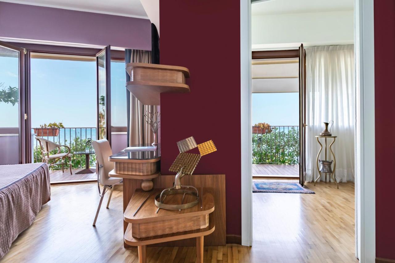 Hotel Lido degli Scogli Crotone Esterno foto